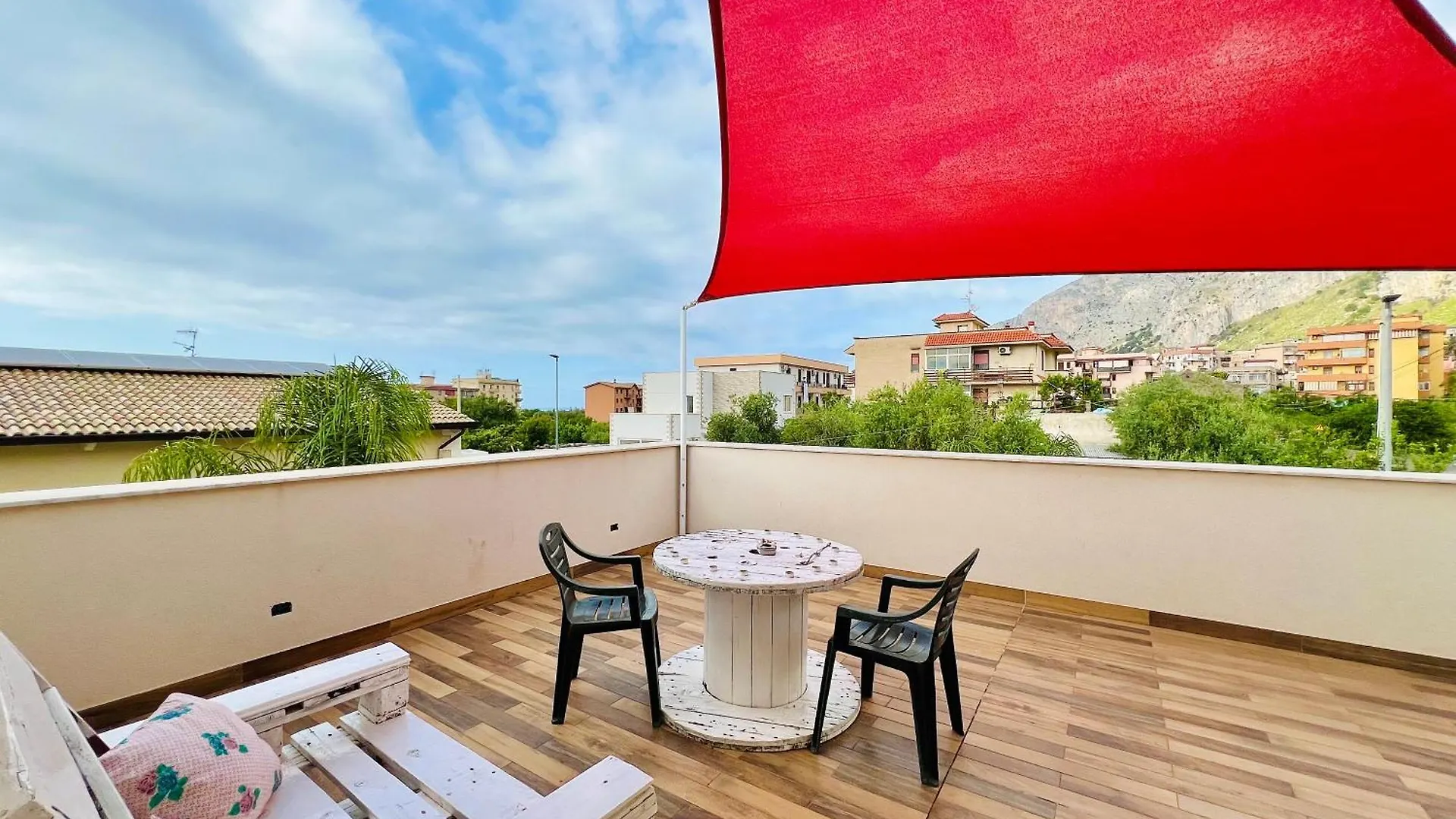 Apartment Suite Capaci