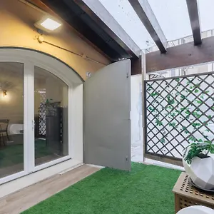 https://maneki-serra-1-2d.emilia-romagnahotels.net
