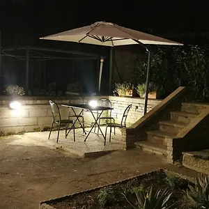 https://em-apartment.it-tuscanyhotel.com